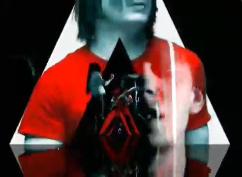 As we celebrate the release anniversary of The Killing Moon, enjoy this utterly brilliant mash-up by our mates Go Home Productions:
“The Killing of Seven Nation” (Echo & The Bunnymen vs The White Stripes). 🐰🔴⚪️⚫️