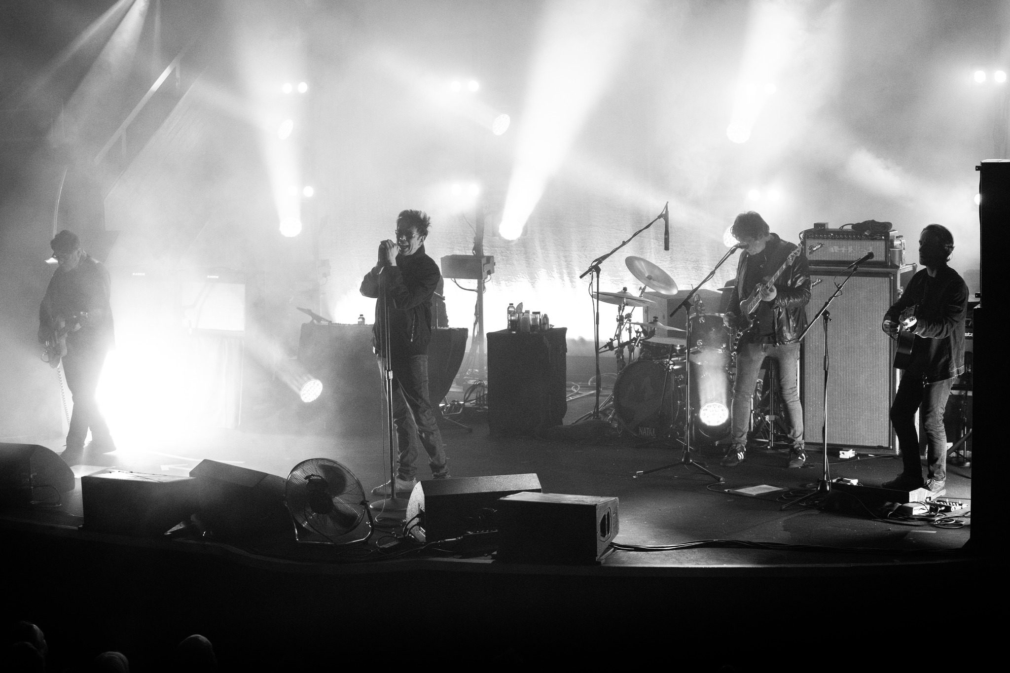 In March 2024 we played two unforgettable nights at Manchester’s Albert Hall — shows that have gone down in Echo & The Bunnymen history. 🐰✨ We can’t wait to return to one of our favourite venues in 2026.
“See you at the barricades, babe.” 🐰🎸😎
📸 John Johnson