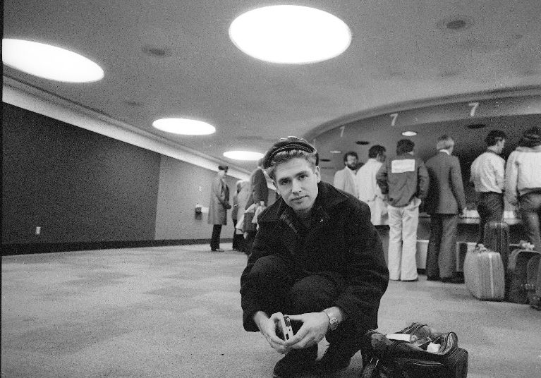 Wishing Echo & the Bunnymen founding member Les Pattinson a smashing birthday. Happy Birthday Les 🎸🏍️⛵️